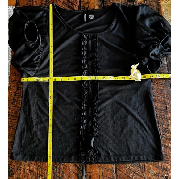 Womens New Directions Short sleeve black top with puff flirty sleeves top - Picture 7 of 9